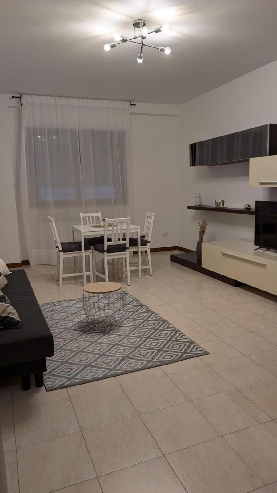 Bl Apartment Latina Extérieur photo